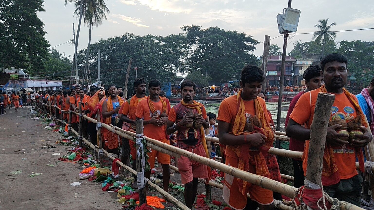 ବାବା ଆଖଣ୍ଡଳମଣିଙ୍କ ମନ୍ଦିରରେ ପ୍ରଚଳିତ ବିରଜା ପଞ୍ଜିକା ଅନୁଯାୟୀ ଶ୍ରାବଣମାସର ୪ର୍ଥ  ସୋମବାର