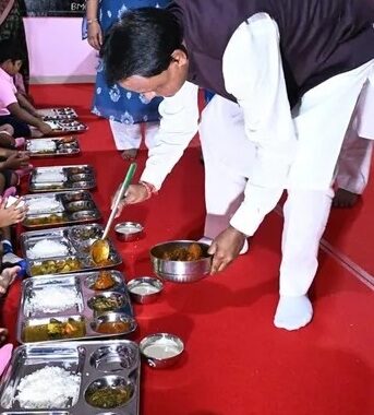 ମହିଳା ଓ ଶିଶୁଙ୍କ ପୋଷଣରେ ଉନ୍ନତି ପାଇଁ ପରିବାରର ସହଭାଗିତା ଜରୁରୀ