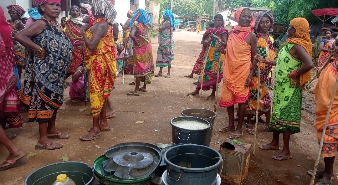 ନବରଙ୍ଗପୁର ଜିଲ୍ଲାରେ ବିଭିନ୍ନ ଗାଁରେ ମଦ ବିରୋଧୀ ଆନ୍ଦୋଳନ